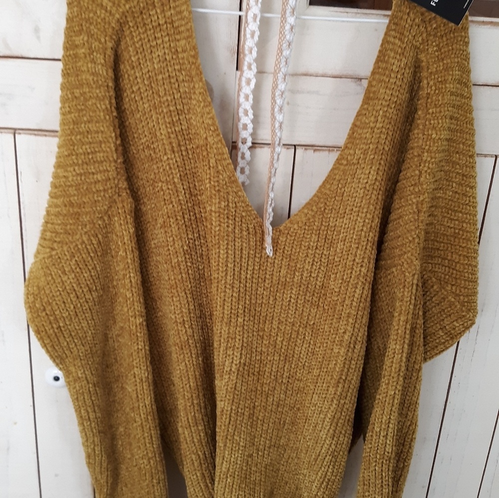 Brand new Forever 21 crossback